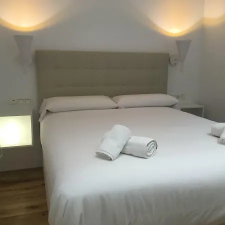 Hondarribi, Lujoso Apartamento En El Centro. 圣塞瓦斯蒂安