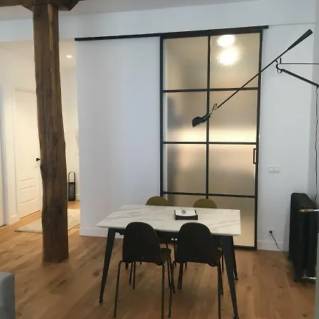 Hondarribi, Lujoso Apartamento En El Centro.